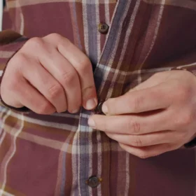 Rugged Flex™ Rahat Kesim Orta Ağırlıkta Flanel Uzun Kolluklu Ekose Gömlek